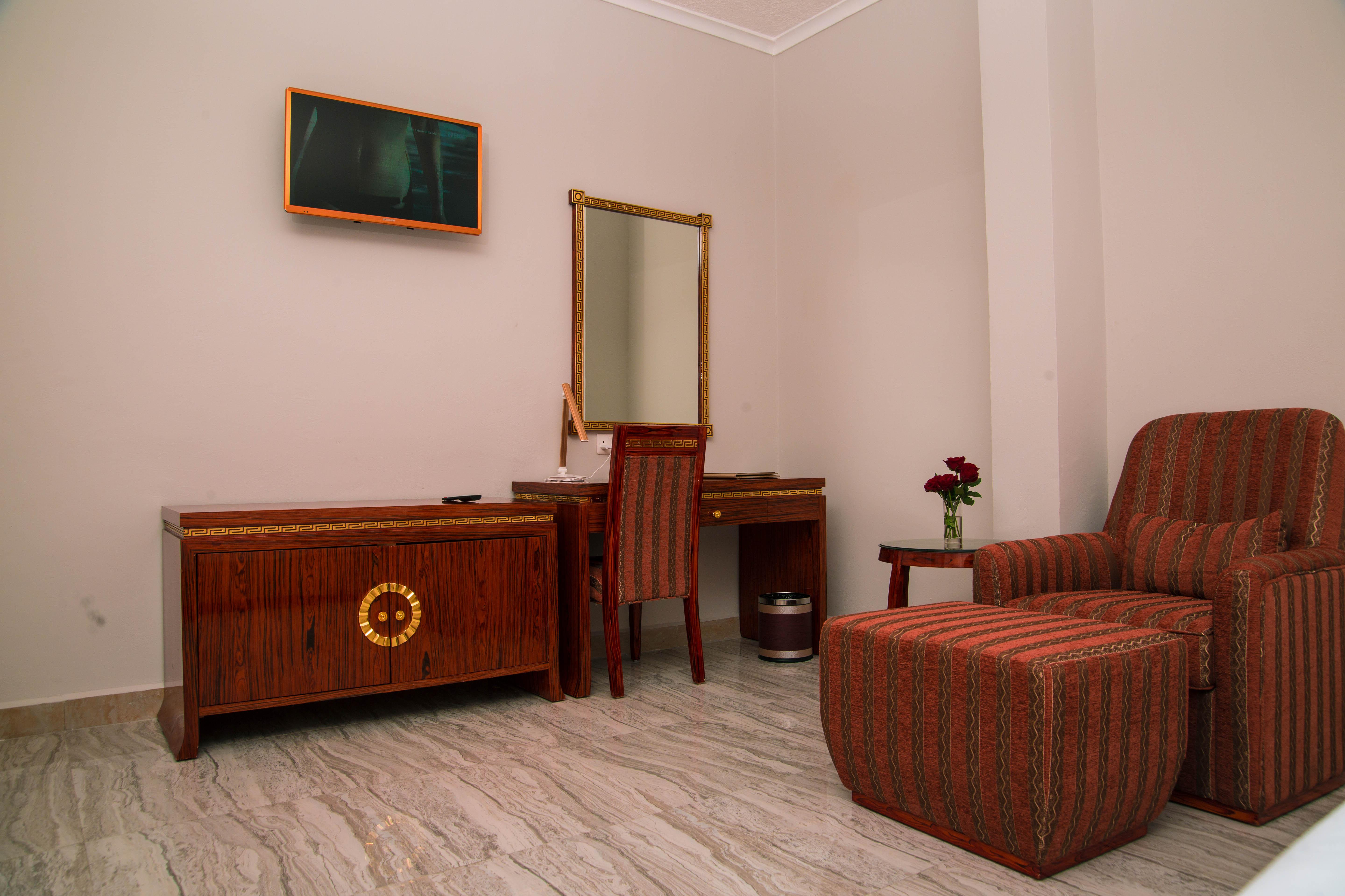 Tiffany Diamond Hotels Ltd - Makunganya Дар-эс-Саламе Экстерьер фото
